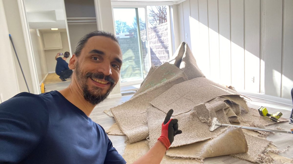 Carpet removal