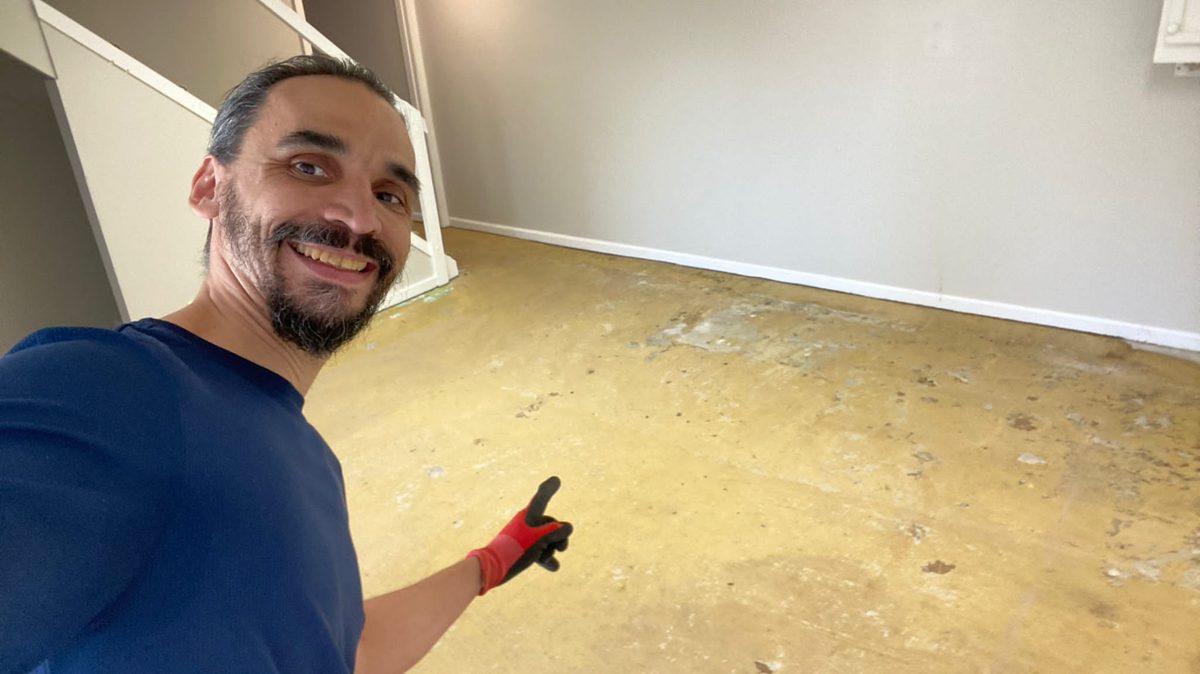 Carpet removal — example photo